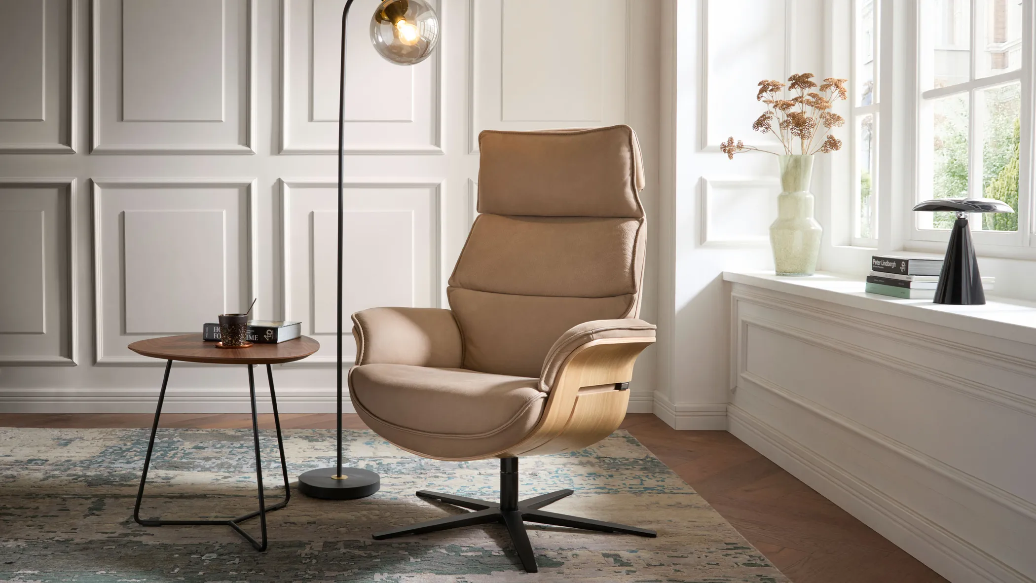 Contur-Relaxsessel-Perano-beige