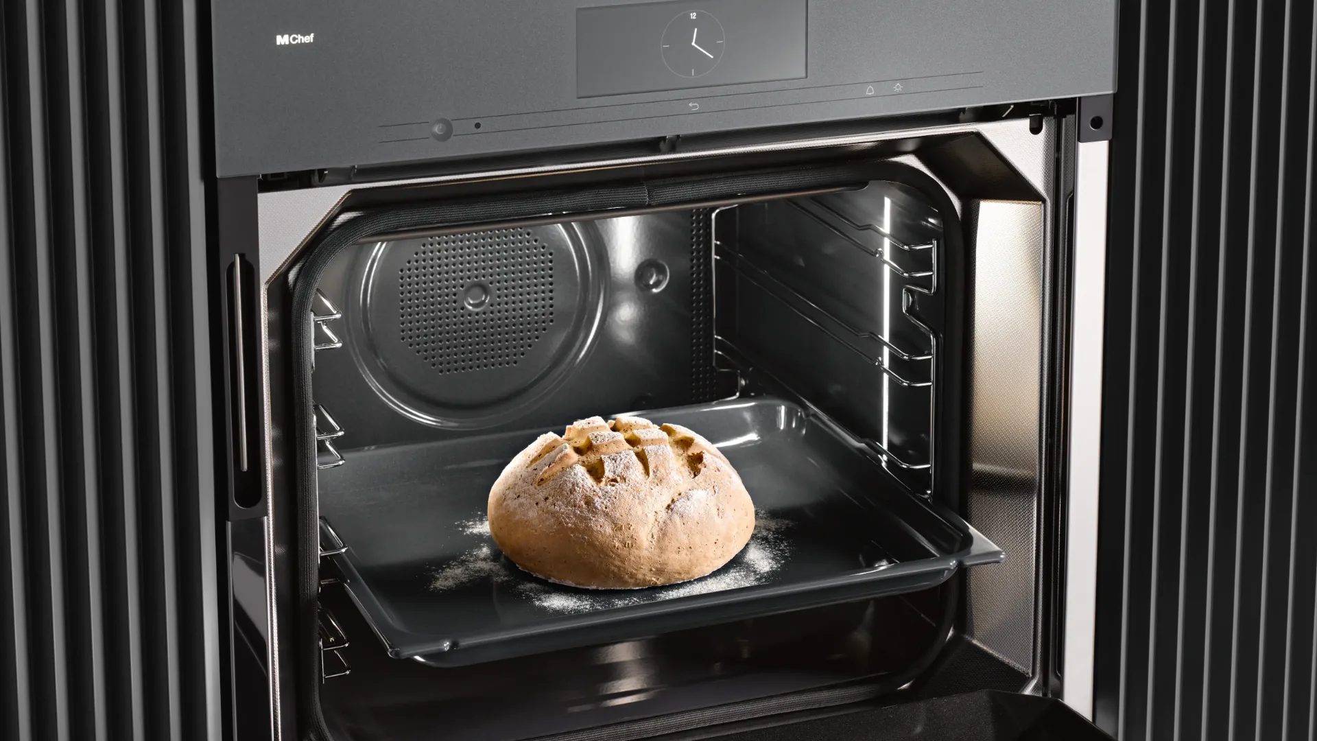 miele-backofen-einbau-schwarz-brot-backen