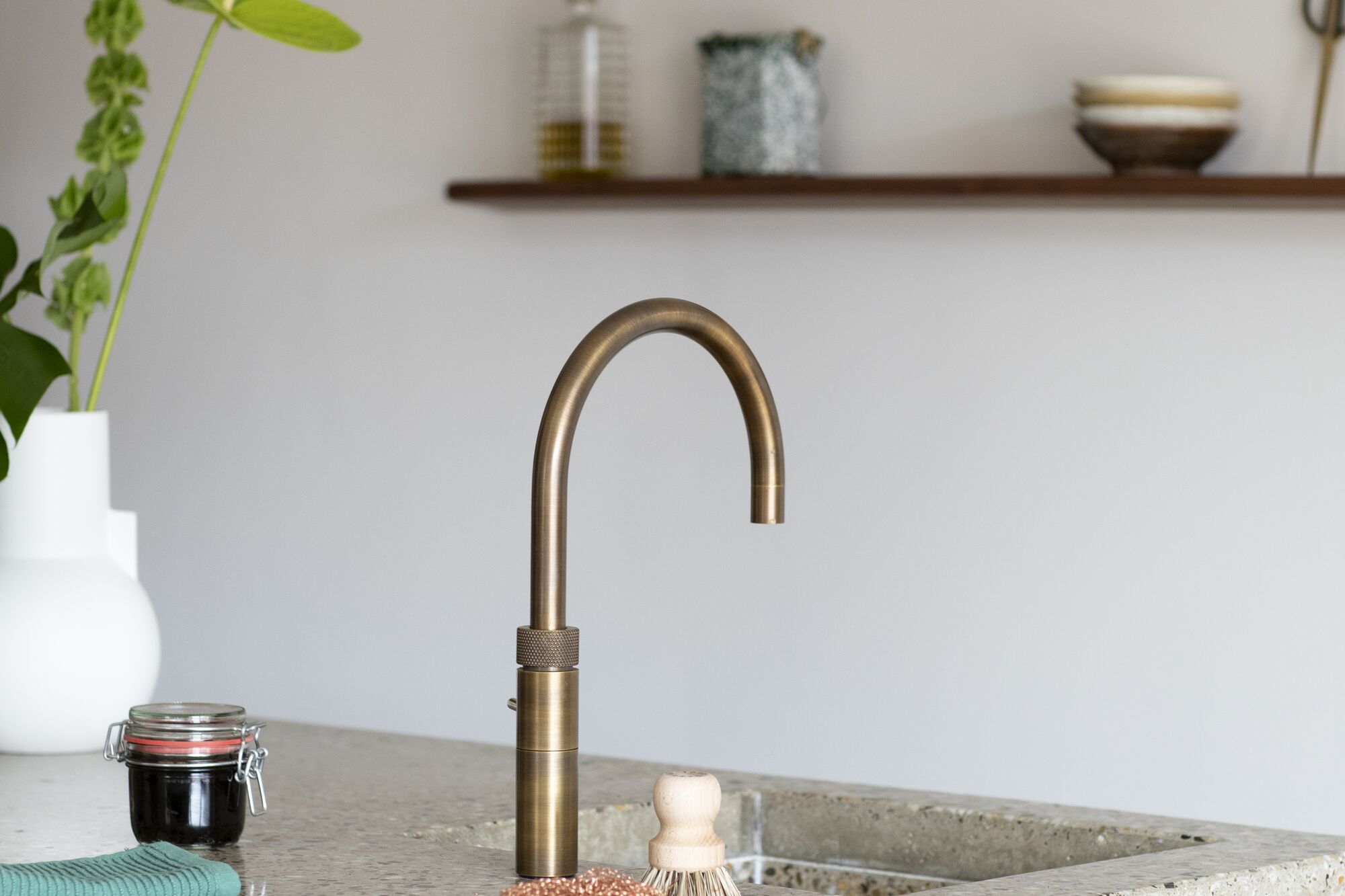 quooker-fusion-round-messing-patina